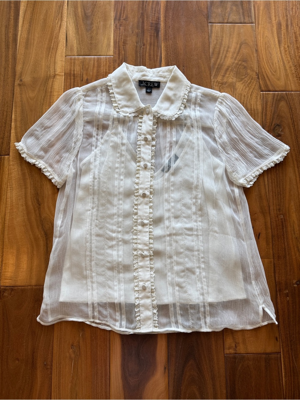 Sheer White Lace-Trim Short Sleeve Blouse - Picture 4 of 11